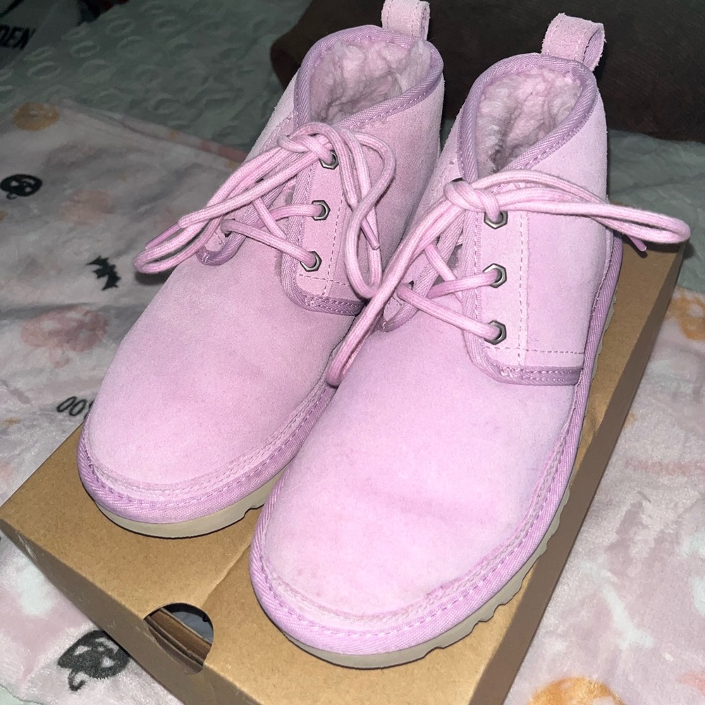 ugg women's pink chukka boots